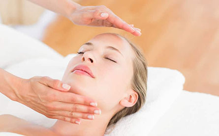 Aplicacao De Reiki Terapias Leveaqua